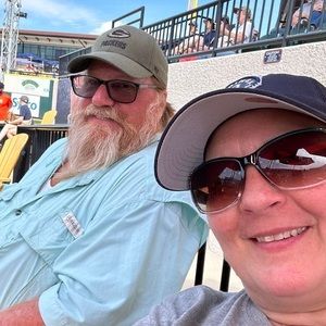 Meet your Posher, Becky